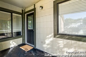 5567 Kissing Oak St in San Antonio, TX - Building Photo - Building Photo