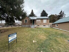 3435 N Hwy 162 in Eden, UT - Building Photo