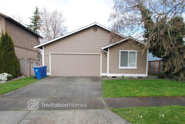 property at 16581 150th St SE