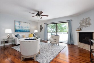 19 Claremont Ave in Redwood City, CA - Building Photo - Building Photo