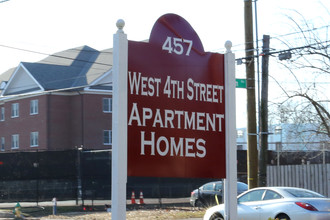 4th Street Apartments in Lexington, KY - Foto de edificio - Other