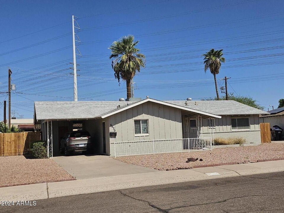 6420 E Windsor Ave in Scottsdale, AZ - Foto de edificio