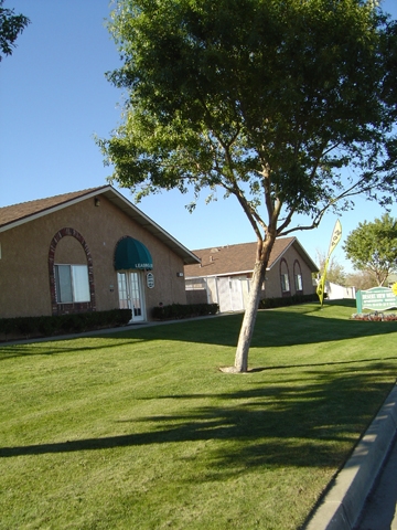 Desert View Apartments in Hesperia, CA - Building Photo