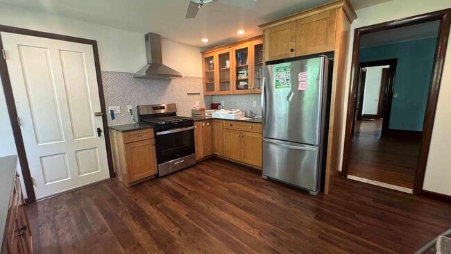property at 4 Williams St