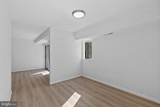 13 Silverwood Cir in Annapolis, MD - Building Photo - Building Photo