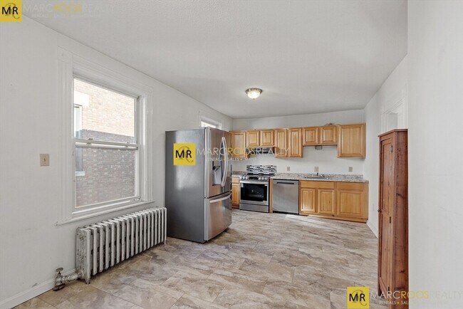 182 Harvard St in Cambridge, MA - Building Photo - Building Photo