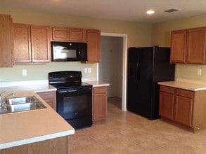 1809 Trego Dr in Justin, TX - Building Photo - Building Photo