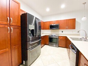 469 Manawai St in Kapolei, HI - Building Photo - Building Photo