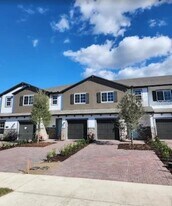 231 Cape Honeysuckle Pl in Sanford, FL - Building Photo