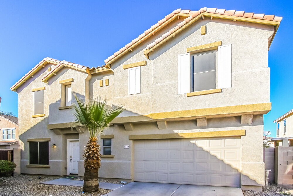 9582 N 81st Dr in Peoria, AZ - Building Photo