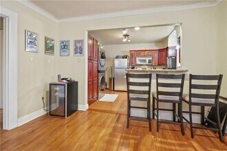 508 N Labarre Rd, Unit B in Metairie, LA - Foto de edificio - Building Photo