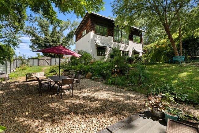 74 Boyd Ave in Asheville, NC - Building Photo - Building Photo