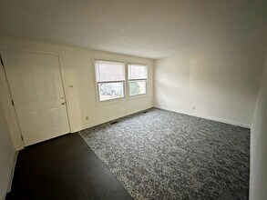 5207 Thornington Dr in Richmond, VA - Building Photo - Building Photo