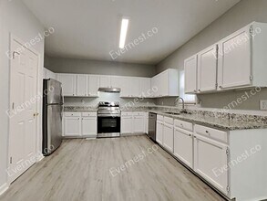 1003 Sims Ave NW in Atlanta, GA - Building Photo - Building Photo