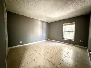 812 5th St, Unit B in West Palm Beach, FL - Building Photo - Building Photo