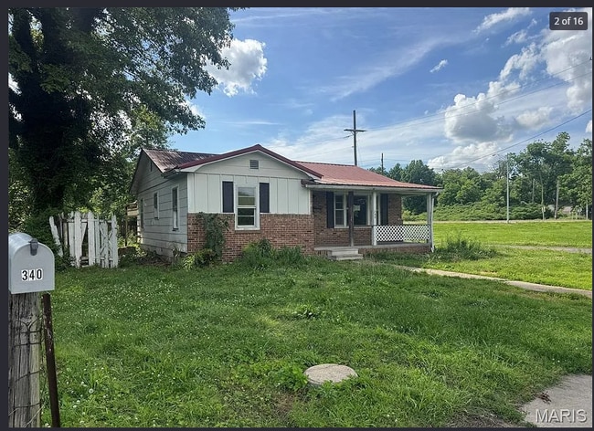 property at 340 S Kitchen St