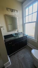 2255 Laurel Ave in Beaumont, TX - Foto de edificio - Building Photo