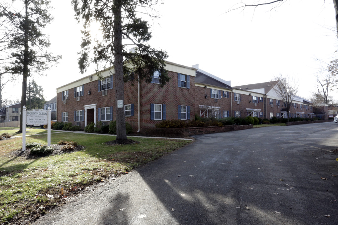 Hickory Glen in Plainfield, NJ - Building Photo