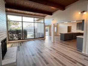 4959-61 Catoctin Dr in San Diego, CA - Building Photo - Building Photo