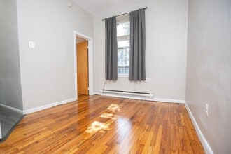 1114 Spruce St in Philadelphia, PA - Building Photo - Building Photo