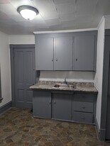 299 Randolph St, Unit 299 B in Meadville, PA - Building Photo