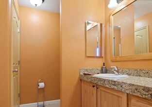 203 W Ferruginous Way in Saratoga Springs, UT - Building Photo - Building Photo