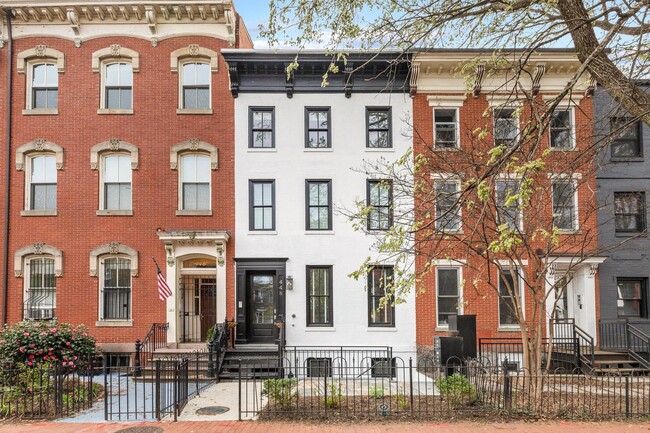 property at 448 M St NW