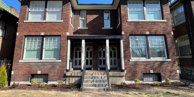 property at 4059 Shaw Blvd