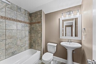 5646 Belmark St in Houston, TX - Building Photo