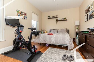 13 Glencoe St in Boston, MA - Building Photo - Building Photo