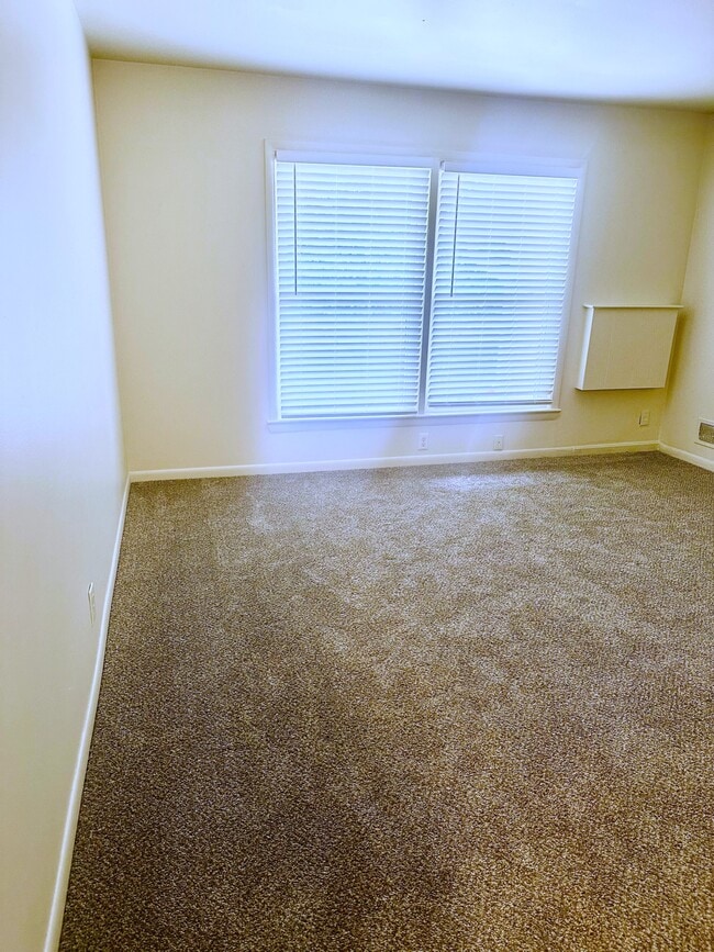 2727 Brownsboro Rd, Unit 7