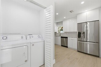 11939 SW 218th St in Goulds, FL - Building Photo - Building Photo