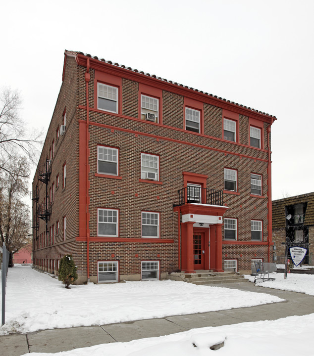 Harris Apartments in Salt Lake City, UT - Building Photo