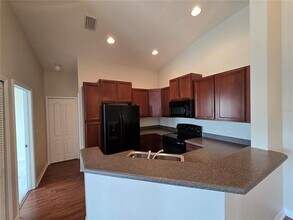 8860 Moonlit Meadows Loop in Riverview, FL - Building Photo - Building Photo