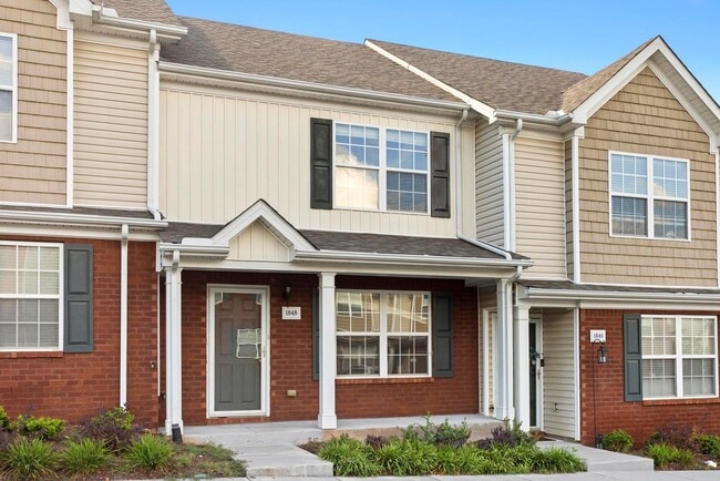 1848 Shaylin Loop in Nashville, TN - Foto de edificio - Building Photo
