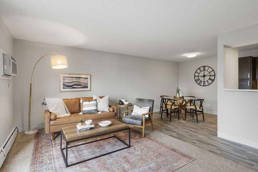Wedgewood Park Apartments in Coon Rapids, MN - Building Photo