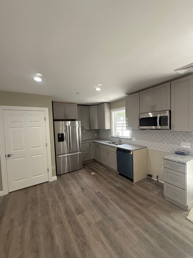 167 Canton St in Fitchburg, MA - Building Photo - Building Photo