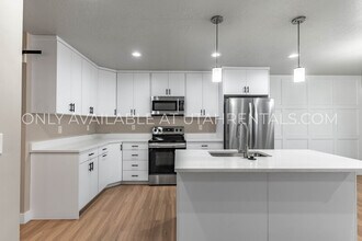 4143 N Fairfield Dr in Eagle Mountain, UT - Building Photo - Building Photo