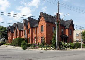 173-185 Mavety St in Toronto, ON - Building Photo