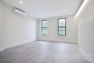 Brand New 1 Bed w Full Kitchen Amenities in Prime Crown Heights, Unit 4A in Brooklyn, NY - Foto de edificio - Building Photo