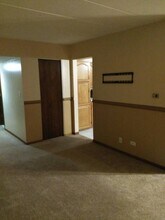 8351 W 87th St, Unit Hickory hills Condo in Hickory Hills, IL - Building Photo - Building Photo