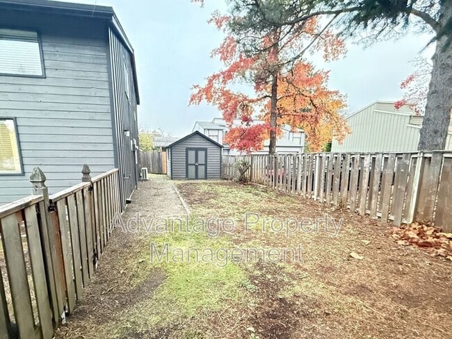 1765 NW Grant Ave in Corvallis, OR - Building Photo - Building Photo