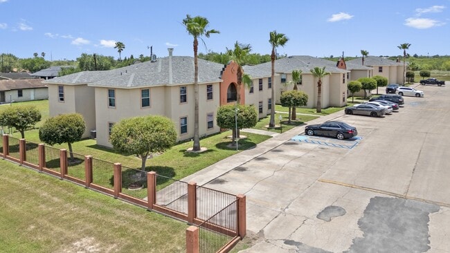 Luxury Apartments in San Benito, TX - Building Photo - Building Photo