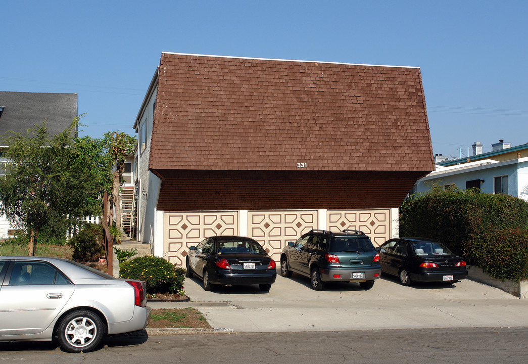 331 Concord St in El Segundo, CA - Foto de edificio