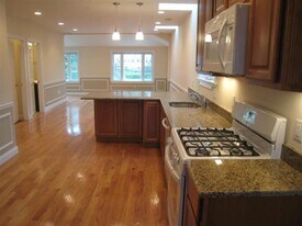 614 Main St, Unit 2 in Medford, MA - Building Photo