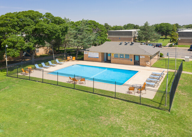 Lubbock Lakeway Apartments