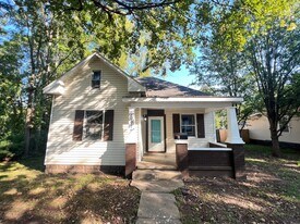 1027 W Florida St in Springfield, MO - Building Photo