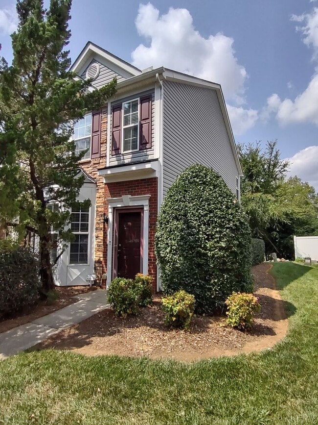 4958 Kotlik Dr in Charlotte, NC - Building Photo - Building Photo