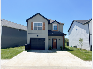 126 Pinnacle Dr in Waynesville, MO - Foto de edificio - Building Photo