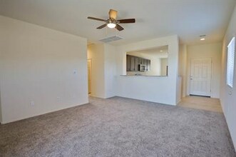 16437 S Paseo Badajo in Sahuarita, AZ - Building Photo - Building Photo